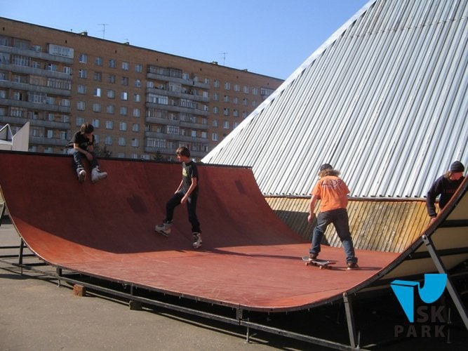 Пенза высшая. Пенза скейт парк Высшая лига. Скейтпарк ТЦ Высшая лига Пенза. Высшая лига пирамида Пенза. ТЦ Высшая лига пирамида Пенза.