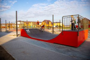 Скейт парк с памп-треком в городе Ишим