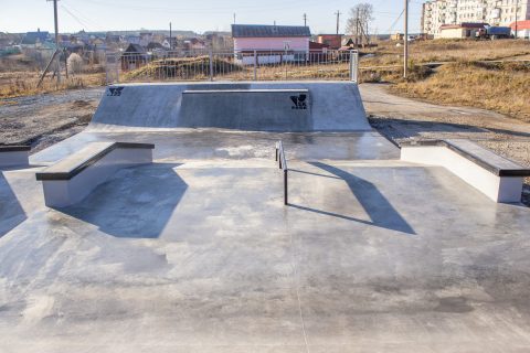 Фото Бетонный скейт парк в г. Горнозаводске