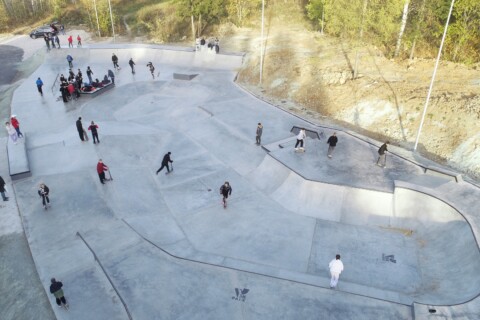 Фото Бетонный скейт парк в г. Нижний Тагил (