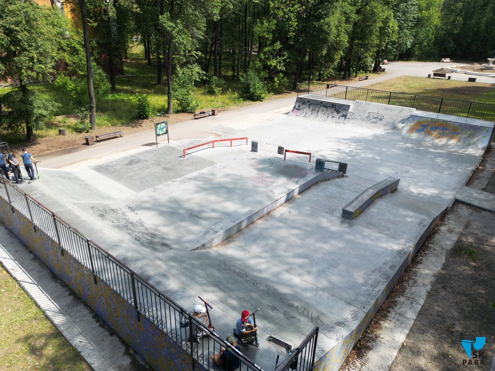 Бетонный скейт парк в Перми